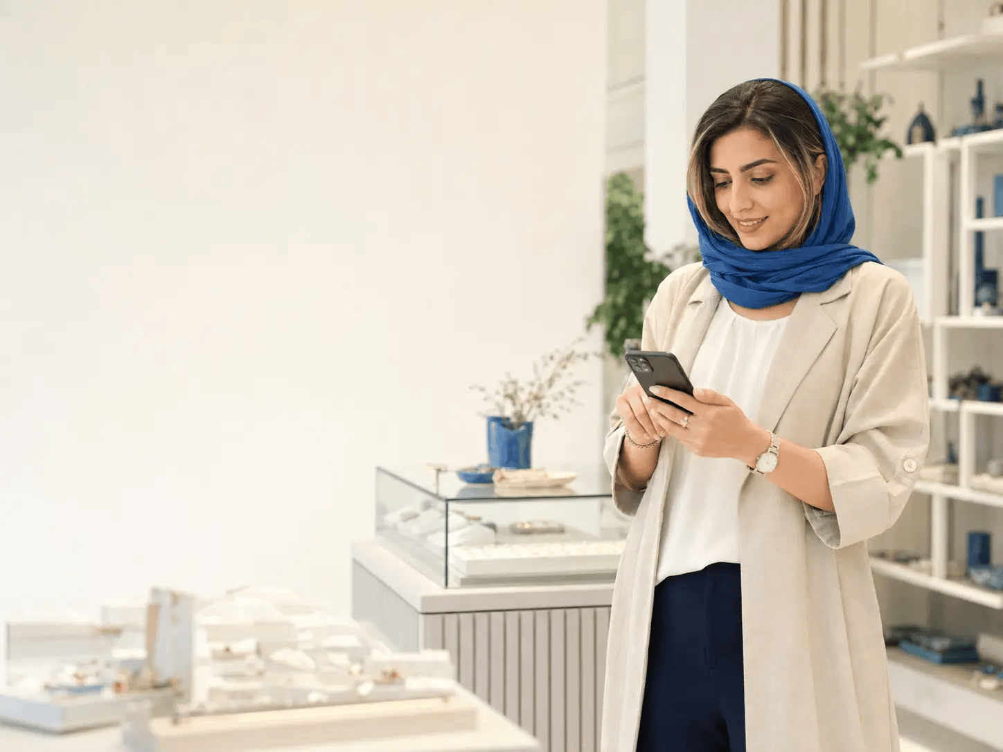 مدیریت فاکتور آنلاین با تلفن همراه